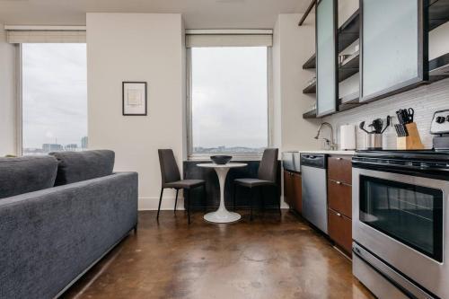 Private Apartment In Historic Federal Reserve