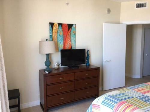 Apartamento Beach Colony West 15a Condo
