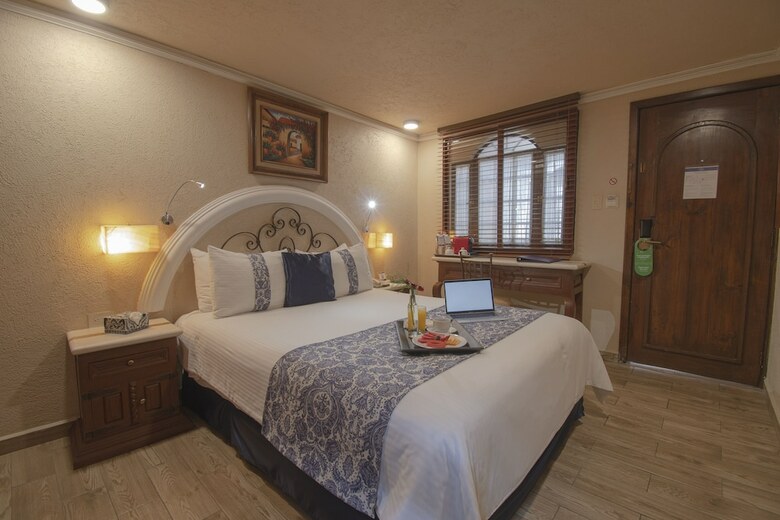 Hotel Mision Arcangel Puebla