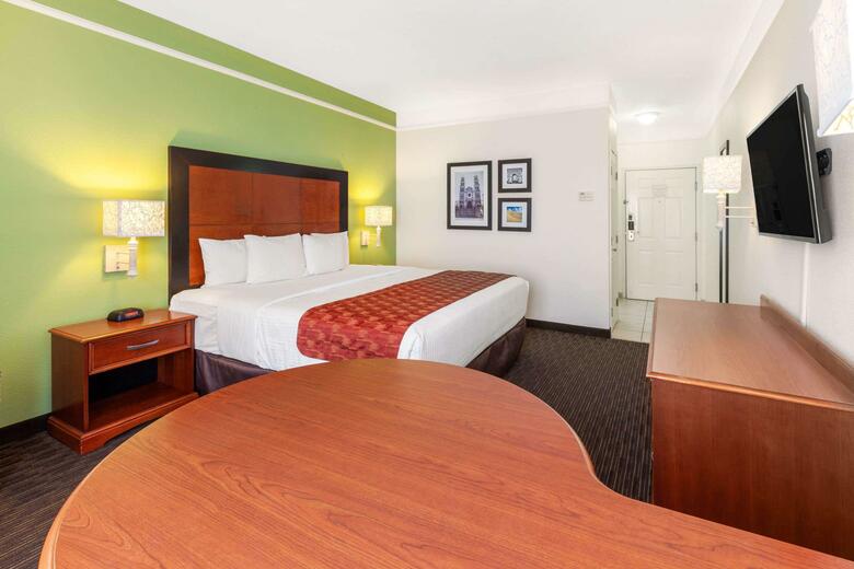 Hotel La Quinta Inn And Suites Ciudad Juarez By Us Consulate