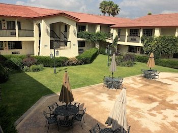 Quinta Dorada Hotel And Suites