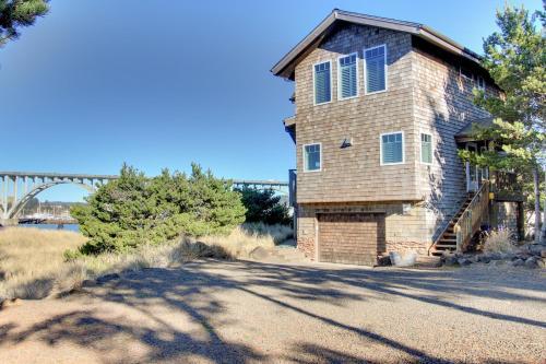 House On The Bay
