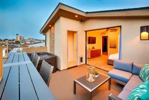 Nb-128a - Modern Luxury 1 Three-bedroom Apartment