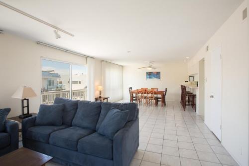 3612 Seashore Drive (68251)