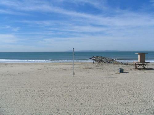 3112 W Ocean Front A (68189)