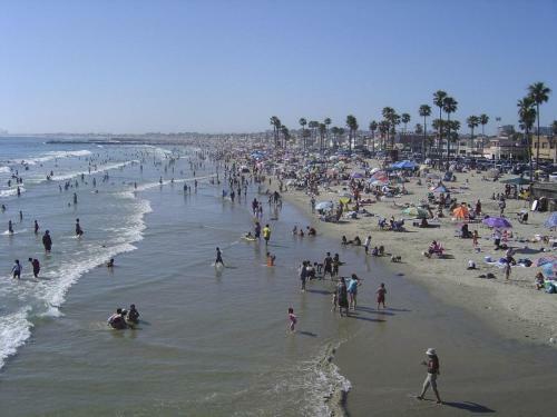 3112 W Ocean Front A (68189)