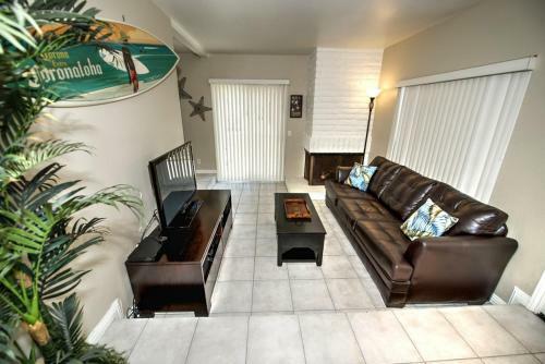 122 36th St (68237)