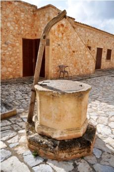 Hotel Rural Es Riquers