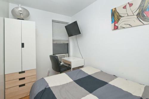 339 East Apartment #232483 Apts