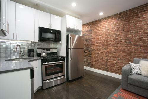 Harlem: Renovated Apartments
