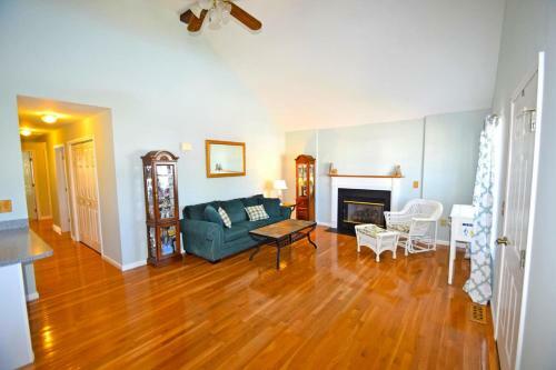 Barge Road 13609 Home