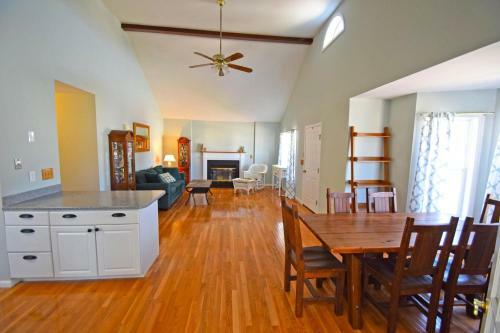 Barge Road 13609 Home
