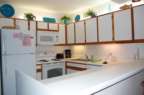 Apartamento Romar Place 303 Condo