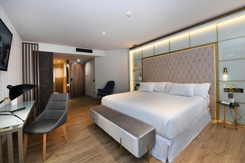 Hotel Barcel� Ourense