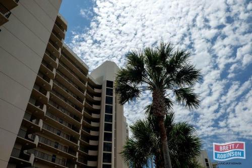 Turquoise Place D1905