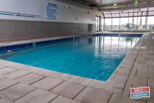 Turquoise Place D1905