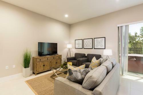 Summerville Resort Four Bedroom Townhome Sv111