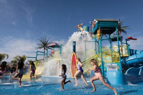 Encore Resort 4113 8 Bedroom Water Park