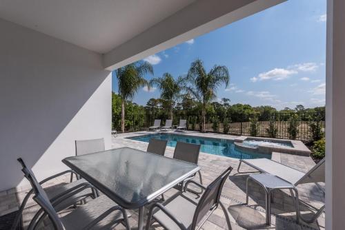 Encore Fantasy Eight-bedroom Villa