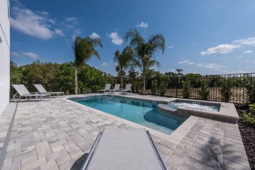 Encore Fantasy Eight-bedroom Villa
