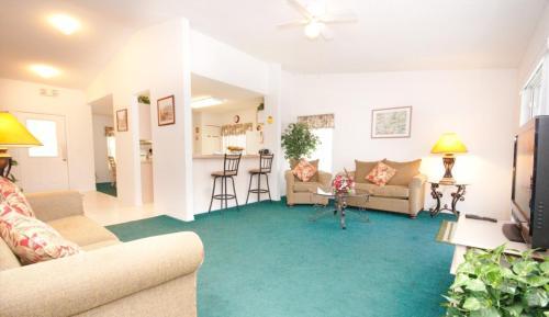 Turkey Oak Villa 7807