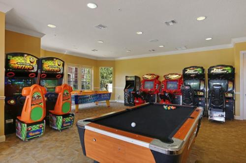 Shoreway Four-bedroom Apartment 221