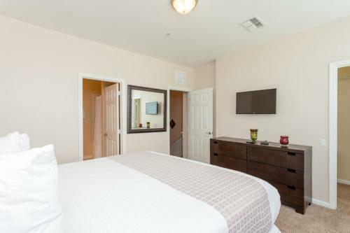 Tidecrest Ave L 4001-three Bedroom Townhome