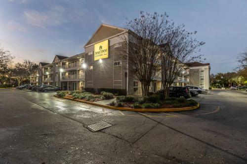 Hotel Hometowne Studios Orlando - Casselberry