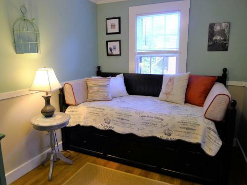 64 Rock Harbor - 3 Bedroom