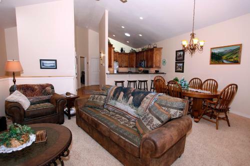 Peregrine Point 106 Townhouse