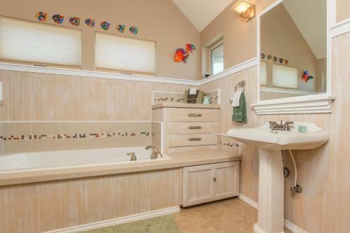 Dory Days Beach House