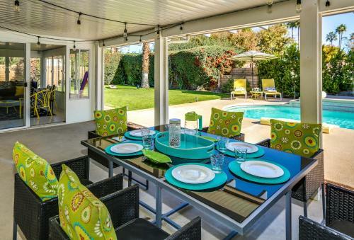 Breakfast At Alexander's - 3 Bedroom