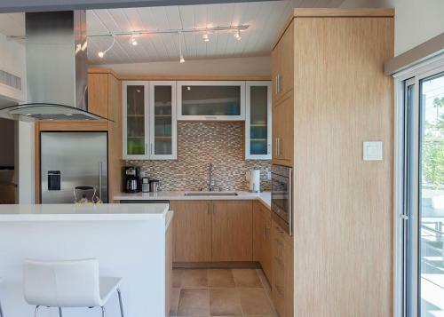 Simply Alexander - 3 Bedroom