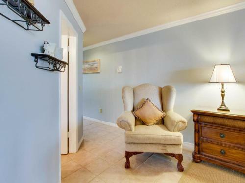 The Inn At St. Thomas Square #1208a