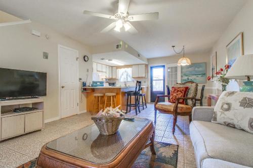 Gulf Highland 135 Damon Circle