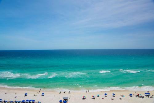 Apartamento Majestic Beach Resort By Book That Condo
