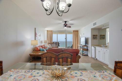 Apartamento Majestic Beach Resort By Book That Condo