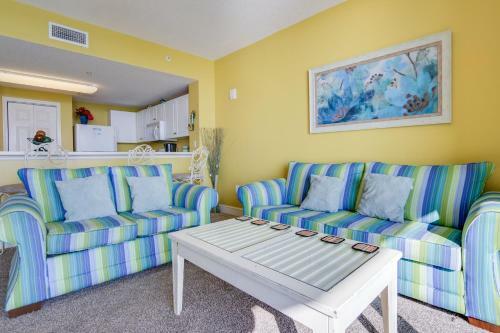 Apartamento Majestic Beach Resort By Book That Condo