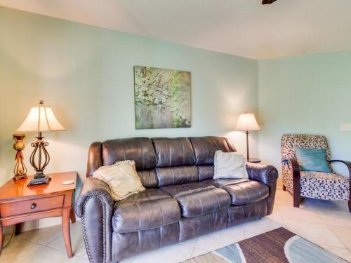 The Inn At St. Thomas Square #201