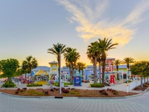 The Inn At St. Thomas Square #201