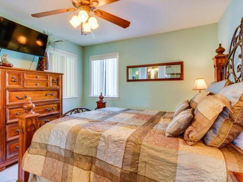 The Inn At St. Thomas Square #201