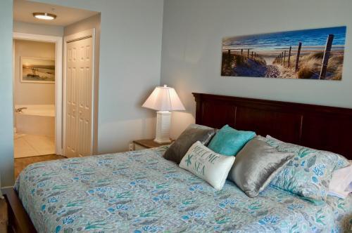 Apartamento Sunrise Beach 1506 - 1417175 Condo