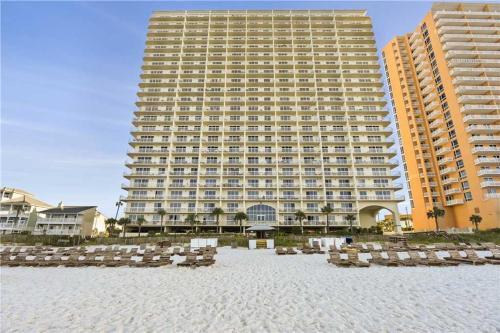 Mairsol 903, 3 Bedrooms, Beach Front, Heated Pool Access, Wifi, Sleeps 8