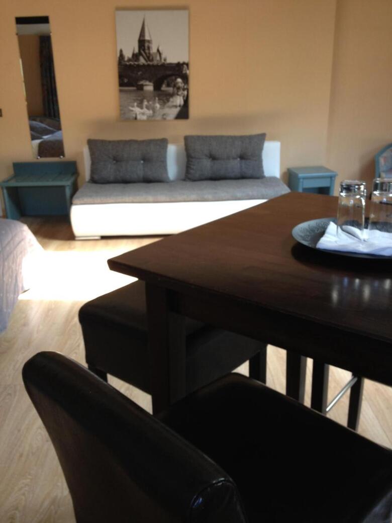 Hotel H�tel Du Th��tre