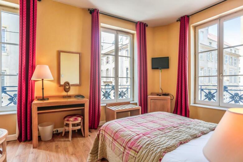 Hotel H�tel Du Th��tre