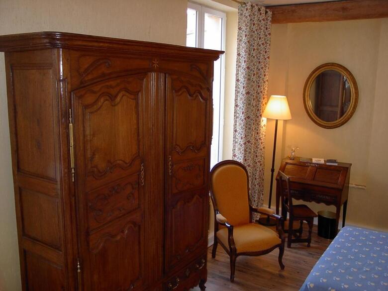 Hotel H�tel Du Th��tre