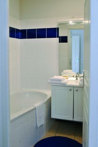 Hotel Park & Suites Confort Grenoble - Meylan
