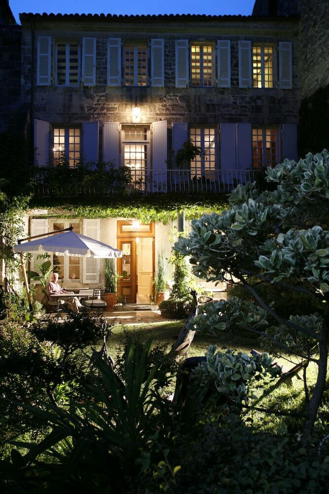 Bed & Breakfast La Porte Rouge Chambres D'hotes