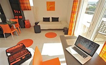 Hotel Park & Suites Confort Thonon Les Bains Apartments