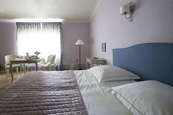Hotel Ch�teau De Roussan